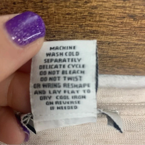 Peck & Peck light peach top size large cute front twist! - Picture 6 of 7